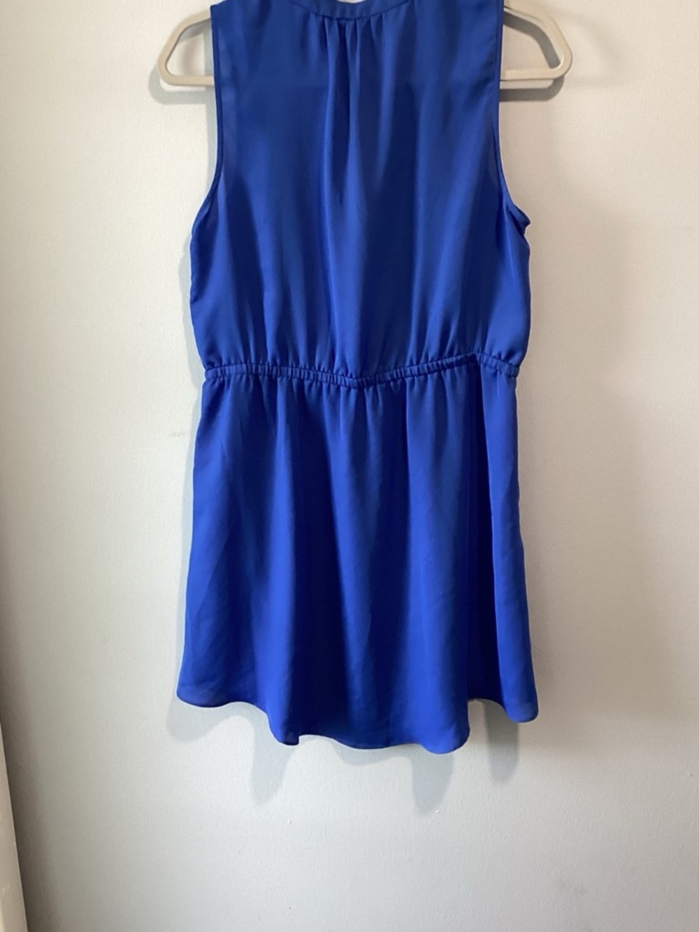 Sleeveless Drawstring Waist Shell Top - Blue - Picture 3 of 3